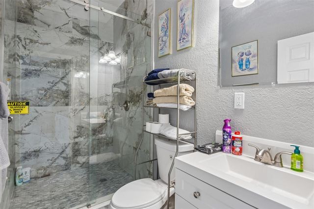 9078 BIRMINGHAM AVENUE, Weeki Wachee, FL 34613