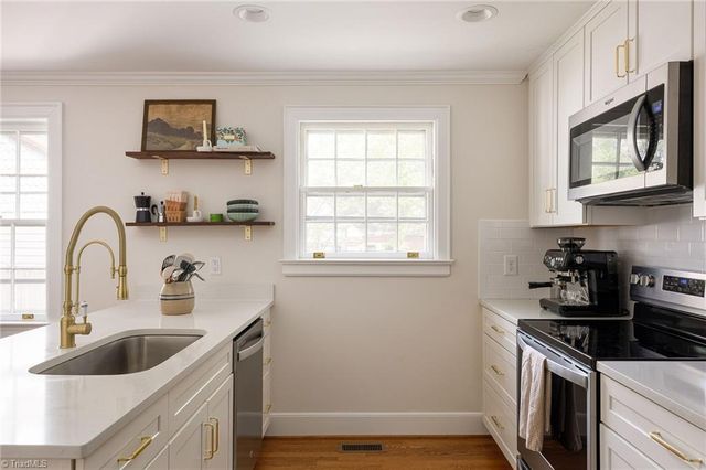 807 Northridge Street, Greensboro, NC 27403