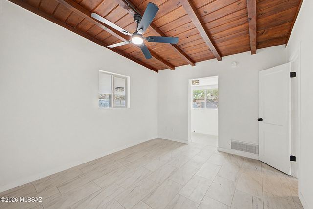 2724 N Eastgate Drive, Tucson, AZ 85712