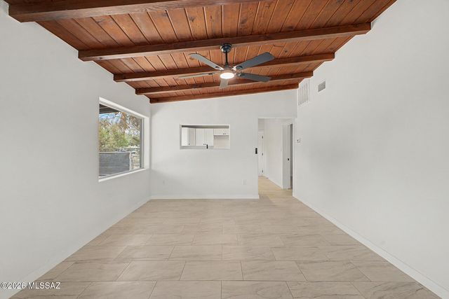 2724 N Eastgate Drive, Tucson, AZ 85712