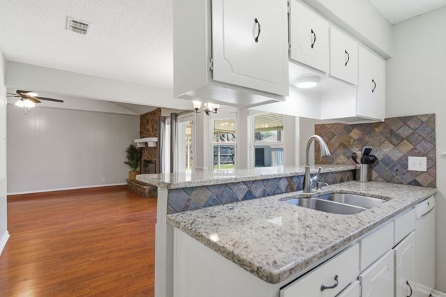 6604 Betty Drive, Watauga, TX 76148