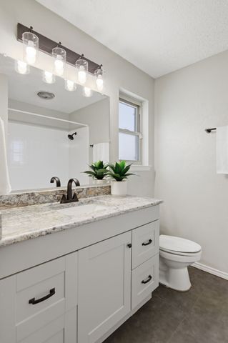 6604 Betty Drive, Watauga, TX 76148