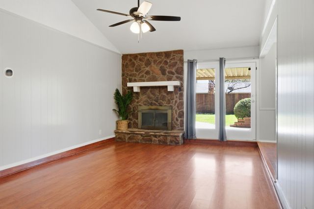 6604 Betty Drive, Watauga, TX 76148