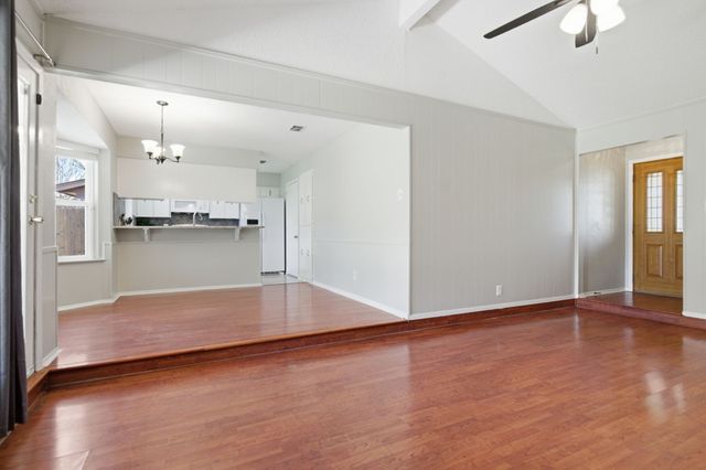 6604 Betty Drive, Watauga, TX 76148