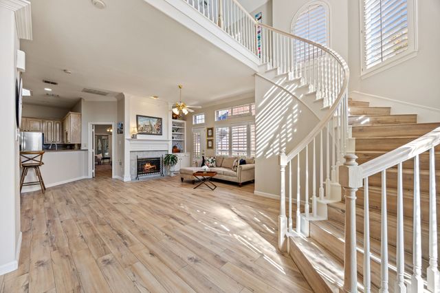 8625 Old Oak Drive, Irving, TX 75063