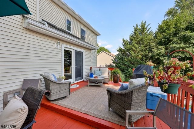 17 Rosenbrook Dr, Lincoln Park Boro, NJ 07035