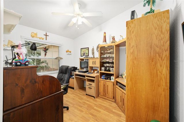10090 SW 78TH COURT, Ocala, FL 34476