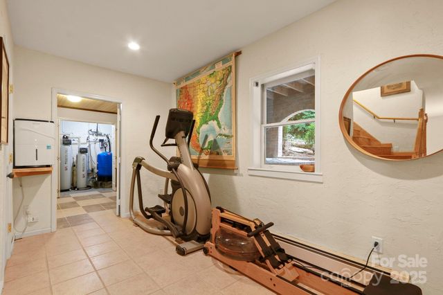 127 Boulder Lane, Blowing Rock, NC 28605