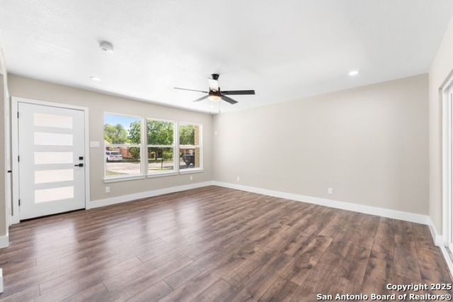 355 Springwood, San Antonio, TX 78216