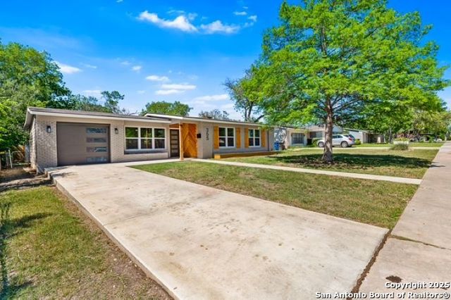 355 Springwood, San Antonio, TX 78216