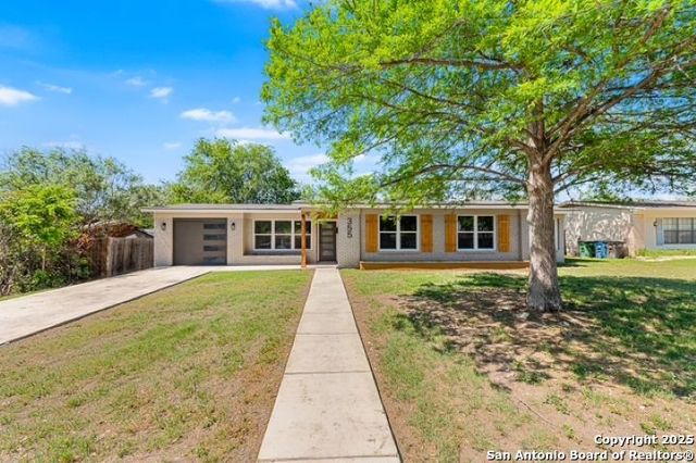 355 Springwood, San Antonio, TX 78216