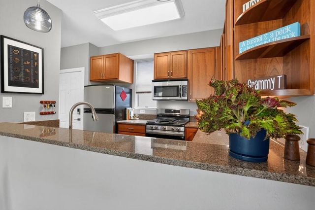 108 Commodore Drive, Richmond, CA 94804