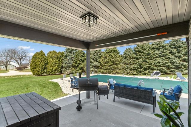 3617 E Rovi Drive, Milton, WI 53563