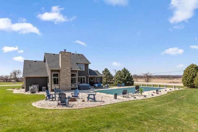 3617 E Rovi Drive, Milton, WI 53563