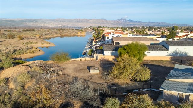 3011 Camino Del Rio, Bullhead City, AZ 86442