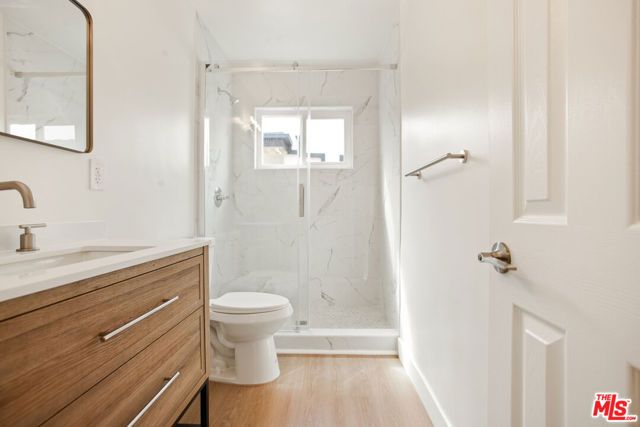 8440 Willoughby Avenue 3, Los Angeles, CA 90069