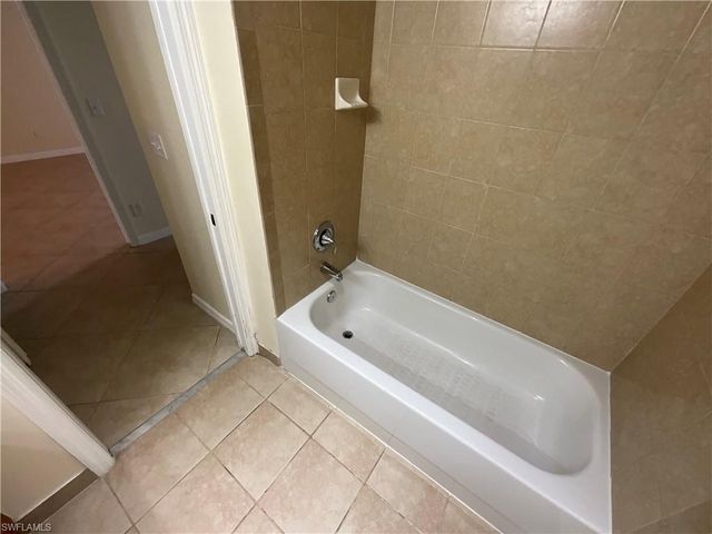 8342 Bernwood Cove LOOP 809, Fort Myers, FL 33966