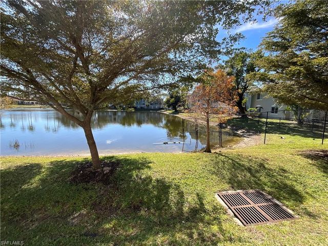 8342 Bernwood Cove LOOP 809, Fort Myers, FL 33966