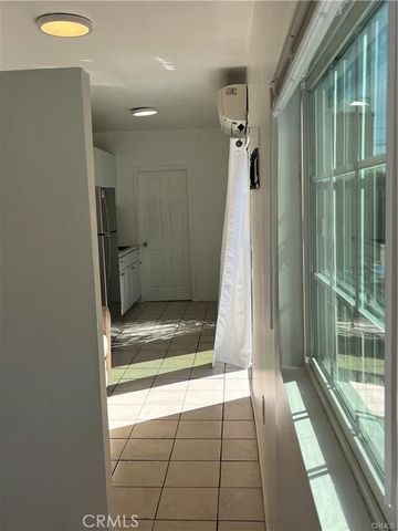 8561 Orion, North Hills, CA 91343