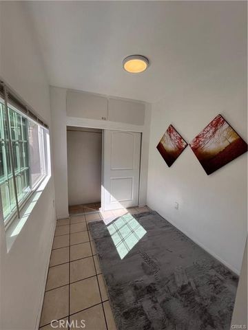 8561 Orion, North Hills, CA 91343