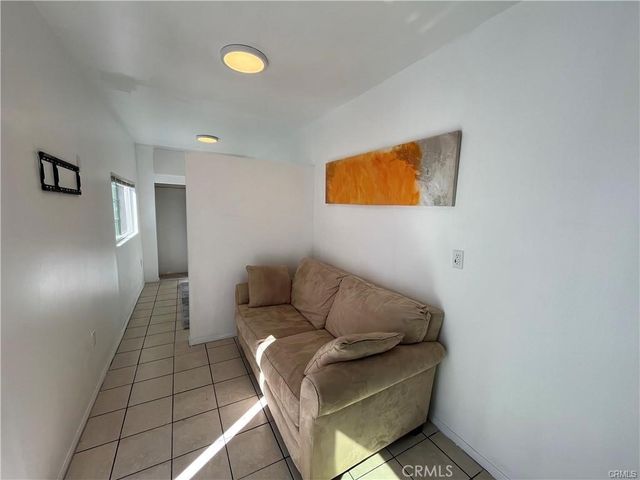 8561 Orion, North Hills, CA 91343