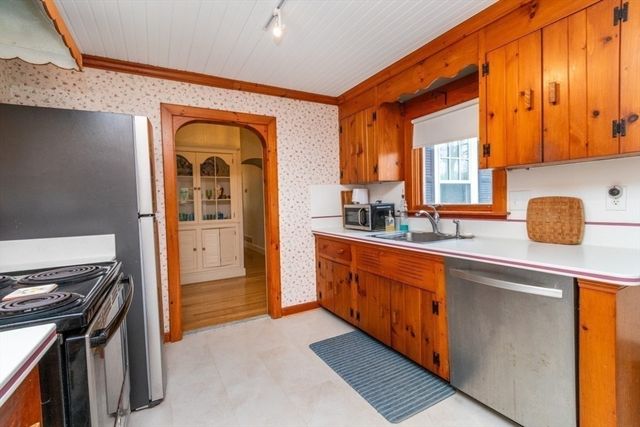 45 Shaker Lane, Littleton, MA 01460