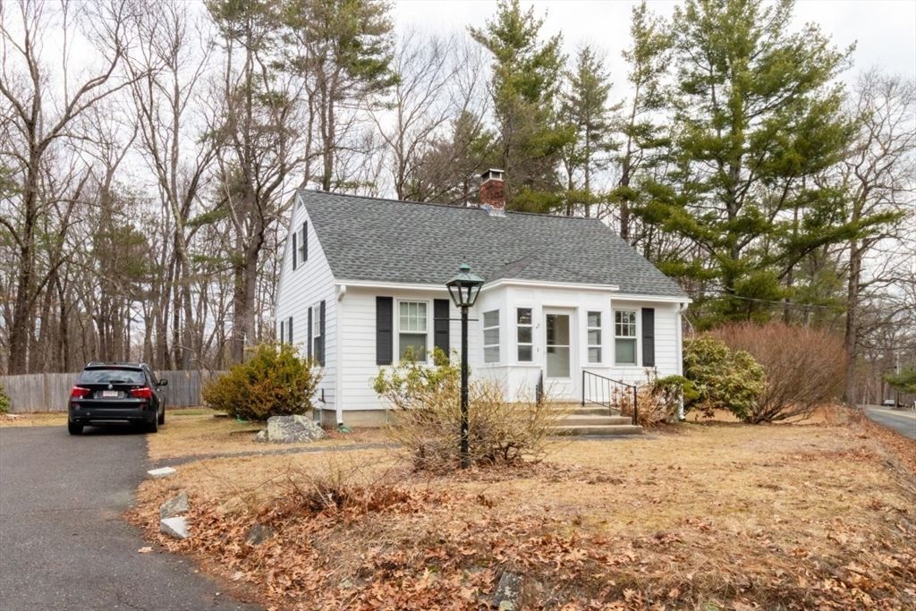 45 Shaker Lane, Littleton, MA 01460