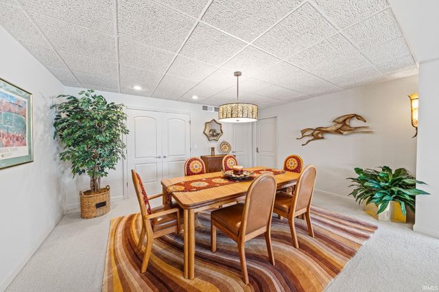 13 Quail Island, Elkhart, IN 46514