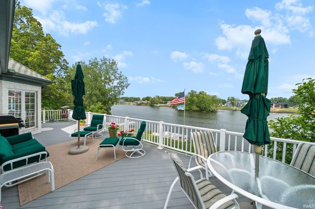 13 Quail Island, Elkhart, IN 46514