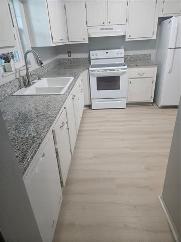 1706 BELLEAIR FOREST DRIVE 310, Clearwater, FL 33756
