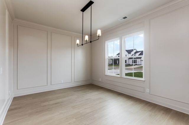 7406 Black Fox Drive, Fairview, TN 37062