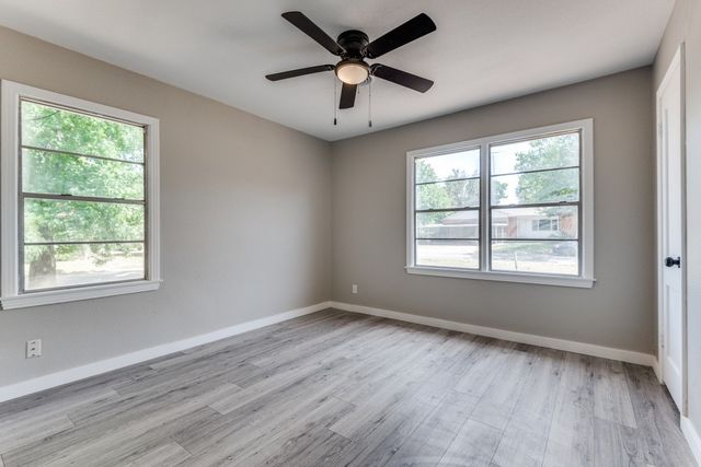 2505 Falls Drive, Dallas, TX 75211