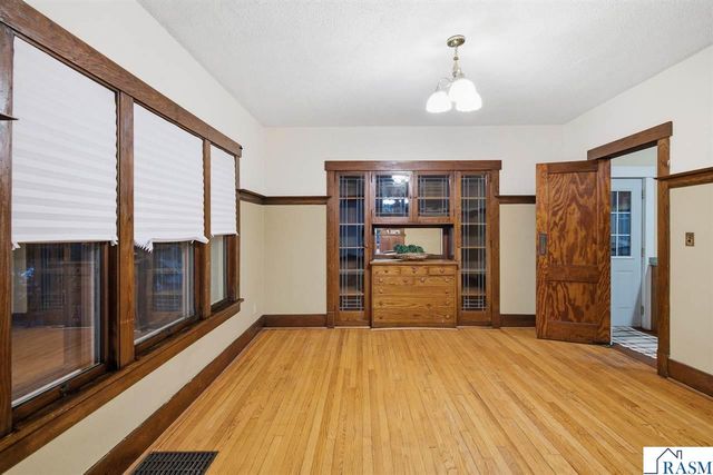 816 N 5th Street, Mankato, MN 56001
