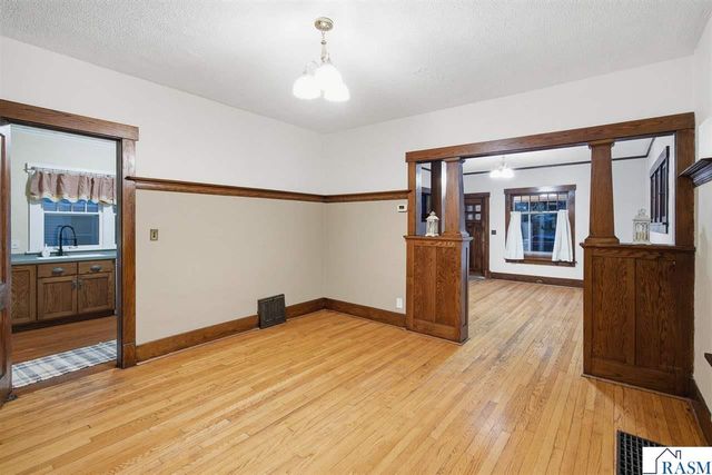 816 N 5th Street, Mankato, MN 56001