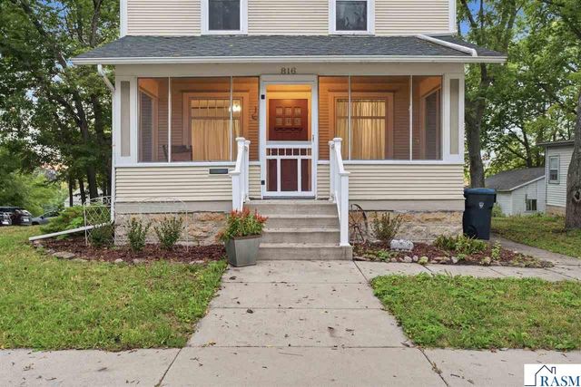 816 N 5th Street, Mankato, MN 56001