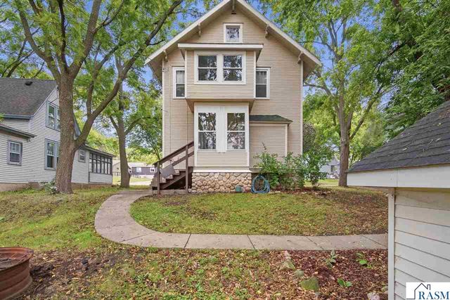 816 N 5th Street, Mankato, MN 56001