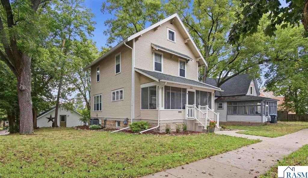 816 N 5th Street, Mankato, MN 56001