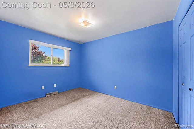 14055 Denne Street, Livonia, MI 48154