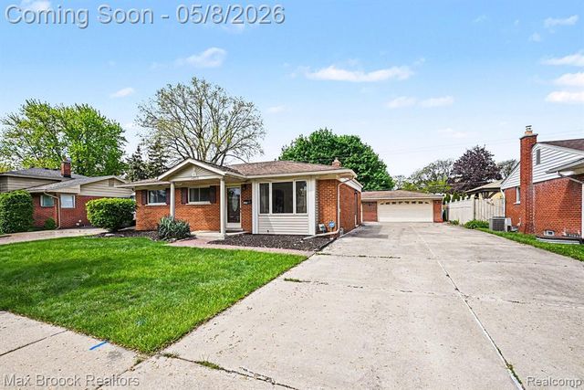 14055 Denne Street, Livonia, MI 48154