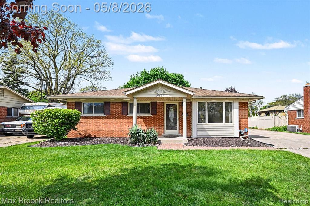 14055 Denne Street, Livonia, MI 48154