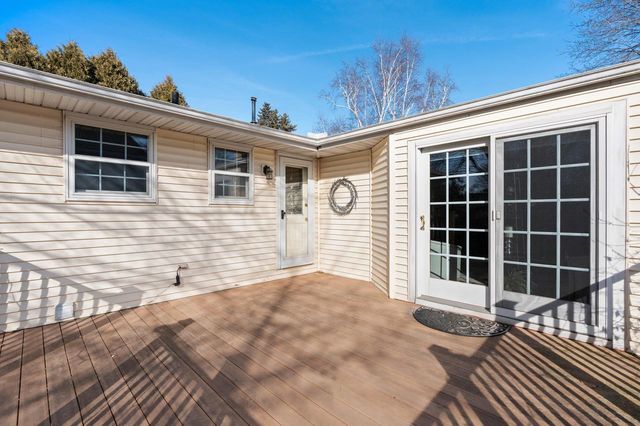 1831 S MAYFAIR DRIVE, Appleton, WI 54914