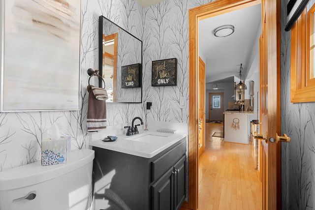 1831 S MAYFAIR DRIVE, Appleton, WI 54914