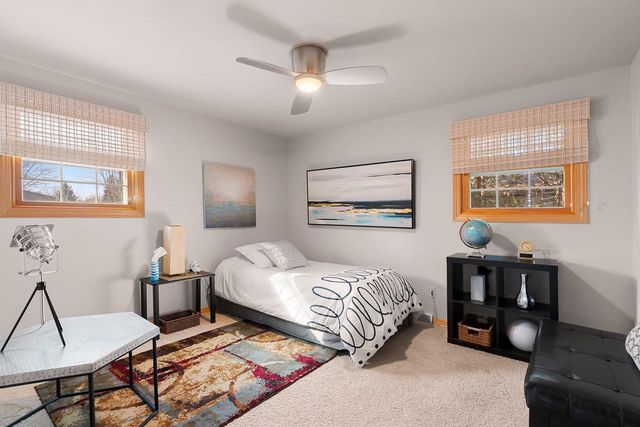 1831 S MAYFAIR DRIVE, Appleton, WI 54914