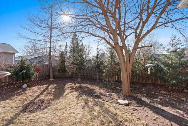 1831 S MAYFAIR DRIVE, Appleton, WI 54914