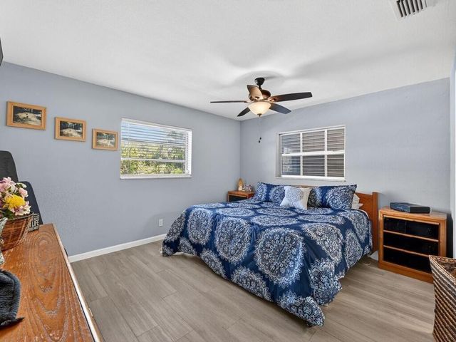 1632 NE 33rd Street, Oakland Park, FL 33334