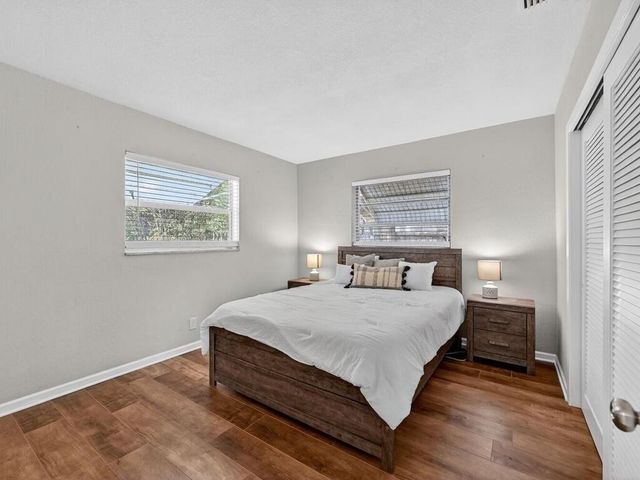 1632 NE 33rd Street, Oakland Park, FL 33334