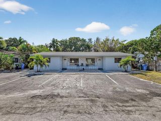 1632 NE 33rd Street, Oakland Park, FL 33334