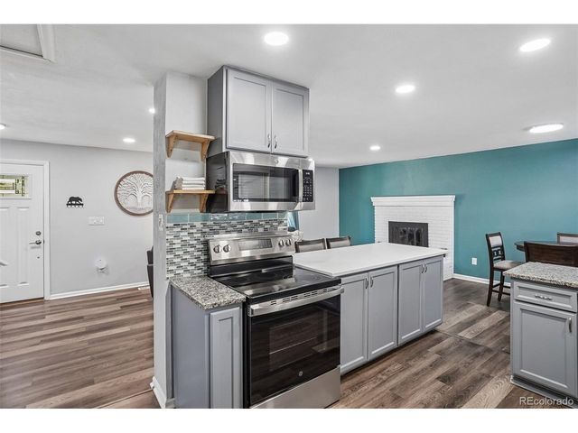 1635 Hartley Ct, Longmont, CO 80501