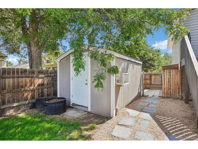 1635 Hartley Ct, Longmont, CO 80501