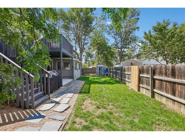 1635 Hartley Ct, Longmont, CO 80501